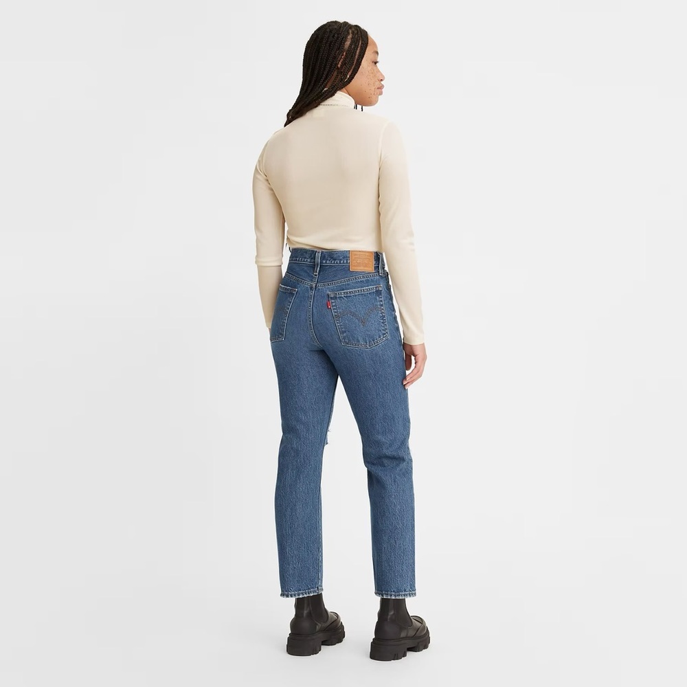 Levi’s Wedgie Straight Dark Wash Distressed Jeans NWT Size 29 - Picture 3 of 12